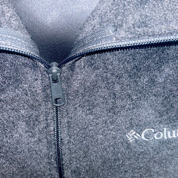 COLUMBIA🏔️Men’s FLEECE Gray VEST Size Medium - Picture 5 of 11